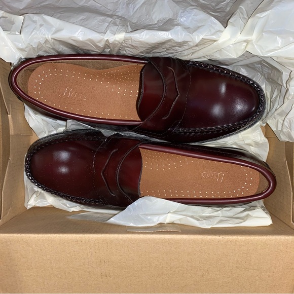 Bass Weejuns Leather Penny Loafers main image 10